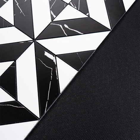 Mosaic Triangle NOIR / Marbre — 300×300mm
