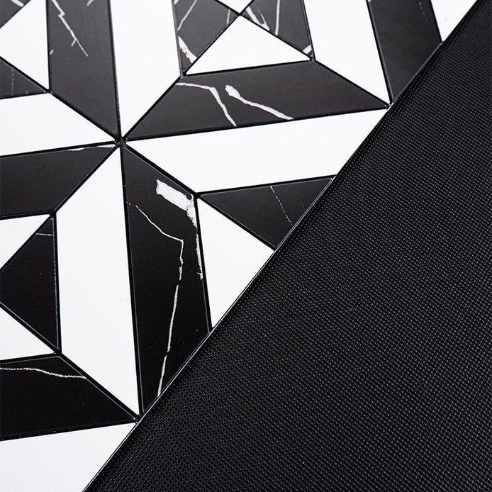 Mosaic Triangle NOIR / Marbre — 300×300mm
