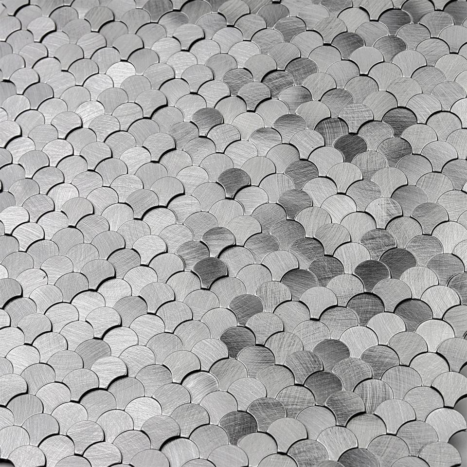 Mosaic MINI Ecaille Argent Brossé — 288×298mm